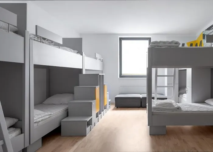 Youth ホステル *